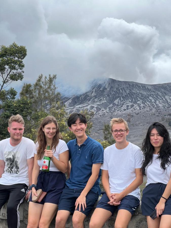 Cahyo Homestay ブロモ山 エクステリア 写真