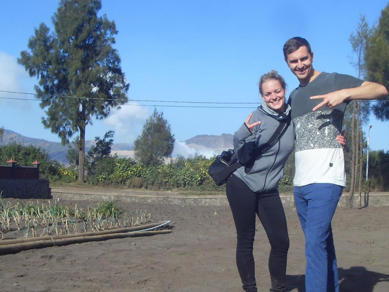 Cahyo Homestay ブロモ山 エクステリア 写真